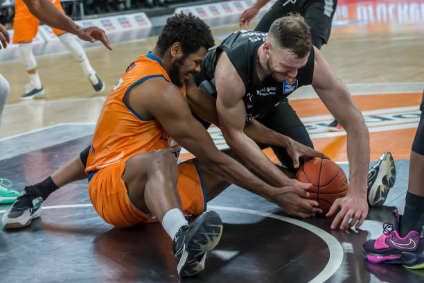 多纯粹的足 多纯粹的足