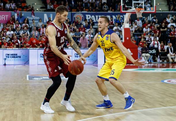 动和射门选 动和射门选